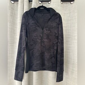 P’Tula Stealth Half Zip Pullover